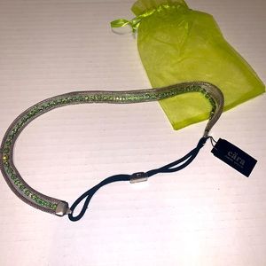Stunning Cara couture NY headband!! Green bling